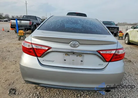 2016 Toyota Camry Le z USA, uszkodzony, nr VIN 4T1BF1FK4GU160984